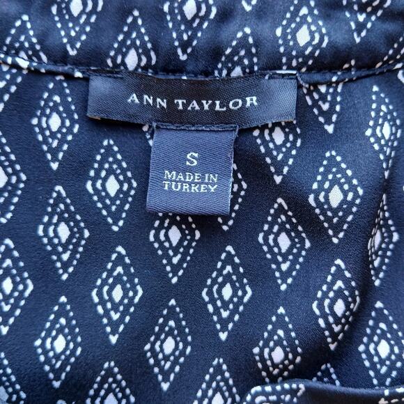 Ann Taylor Sleeveless Camp Tunic Small split neck tank top half snap dual fabric - Picture 6 of 10